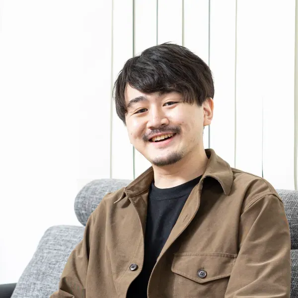 鈴木 陸也（Marketing Manager）